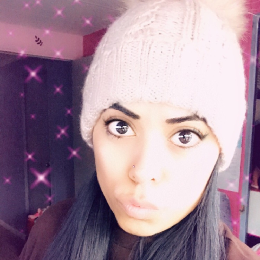 Meet your Posher, Dulce